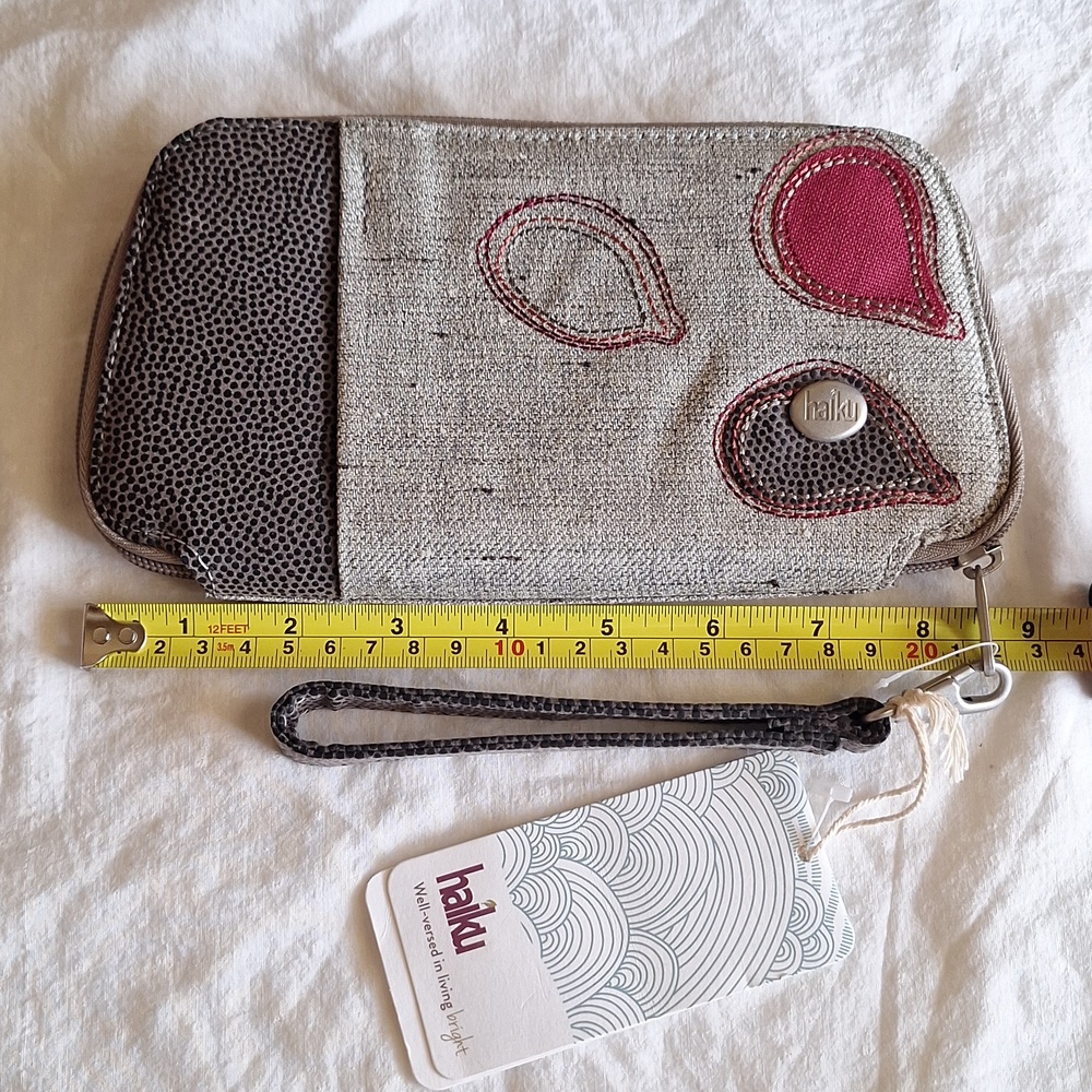 Halku Wristlet Wallet with Red Leaf Appliqués